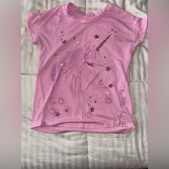 Source Unknown Other - Beautiful unicorn 🦄 girls 5y tee